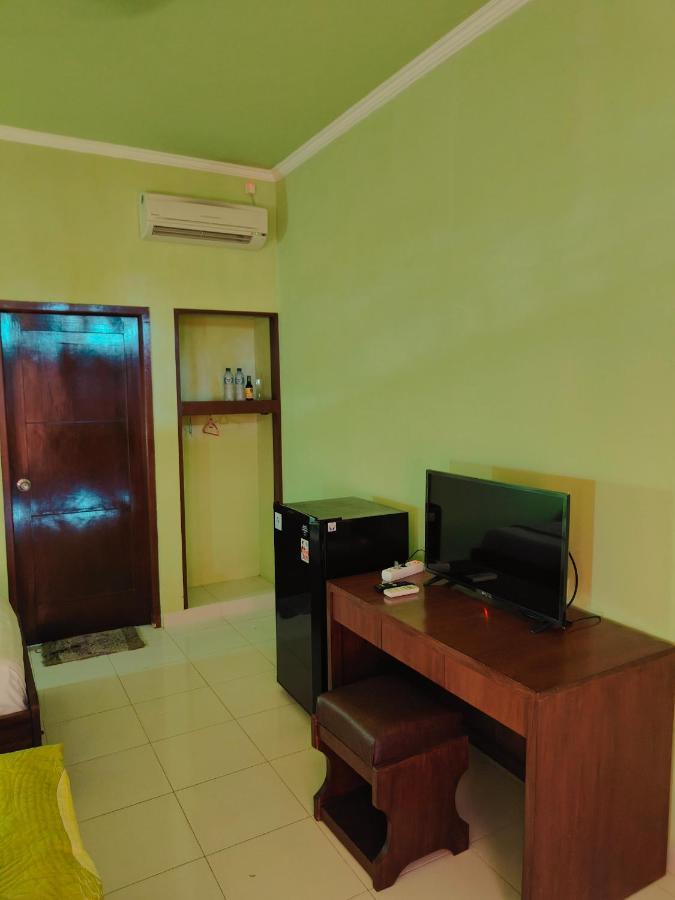 Berlian Inn Kuta Beach ภายนอก รูปภาพ