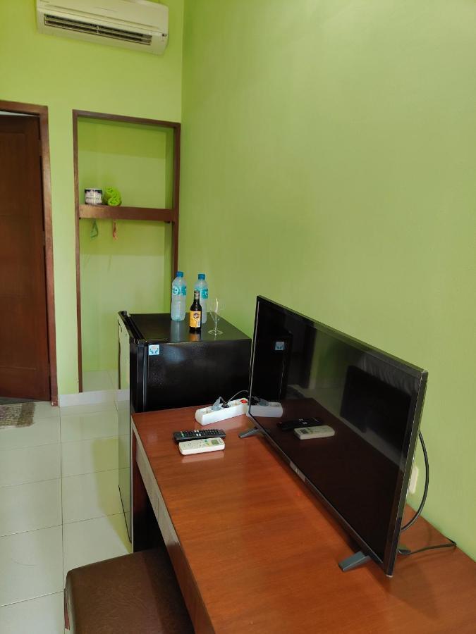 Berlian Inn Kuta Beach ภายนอก รูปภาพ
